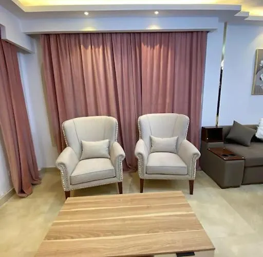 فيلة Elegant *