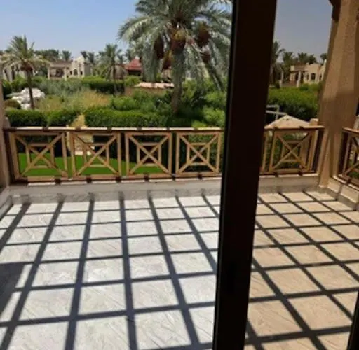 Elegant شرم الشيخ